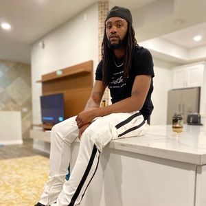 Meet your Posher, Amiel